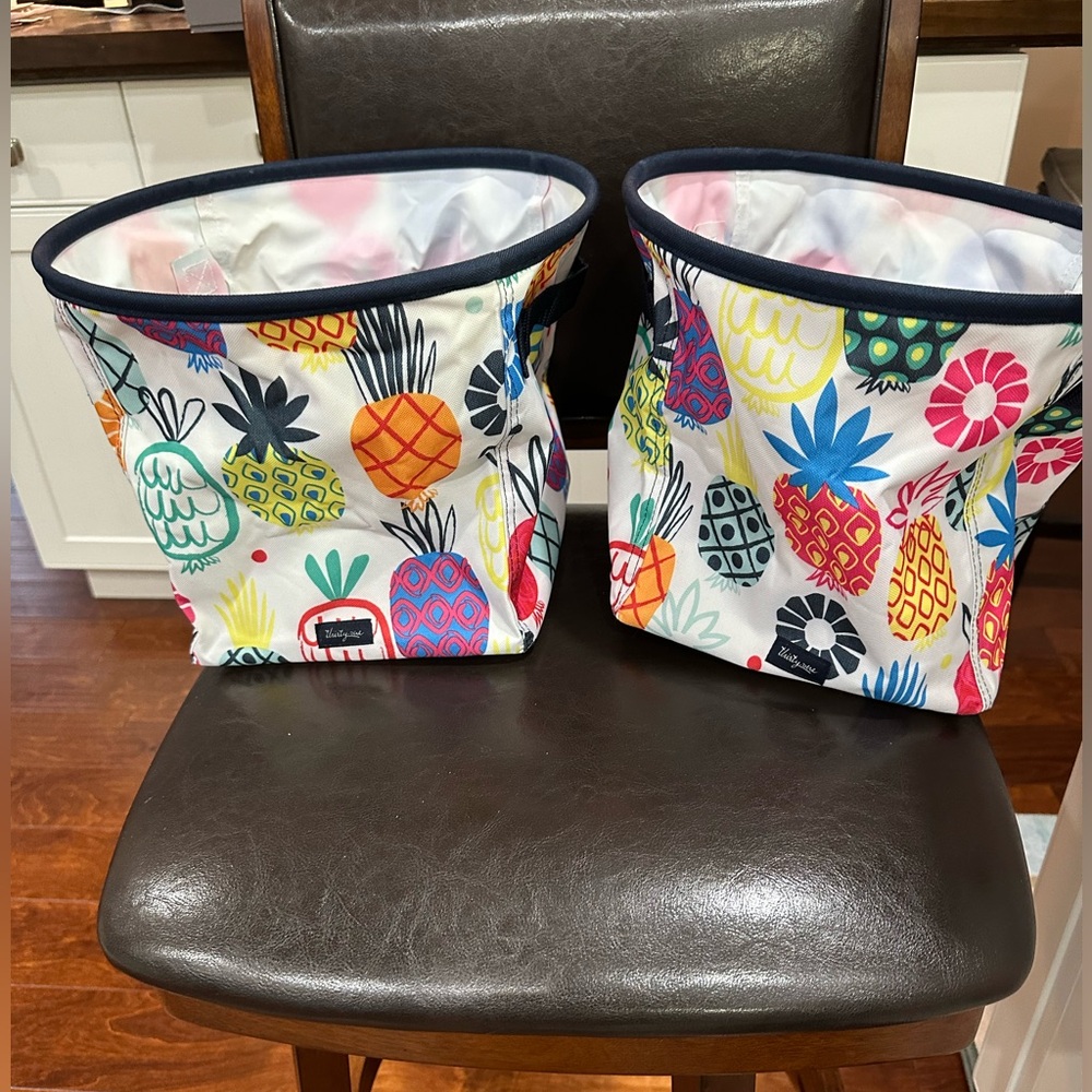 NWOT (2 )Thirty-One Mini Storage Bin ( Lotta Colada )